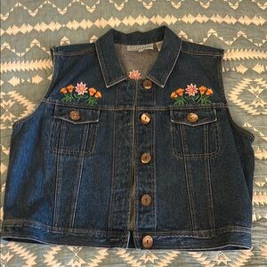 Vintage embroidered denim vest